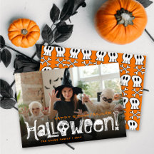 Glad Skräckinjagande Halloween Kallar & Ben Foto