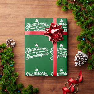 Glad St. Patrick's Day Lucky Shamrock & Shenanigan Presentpapper