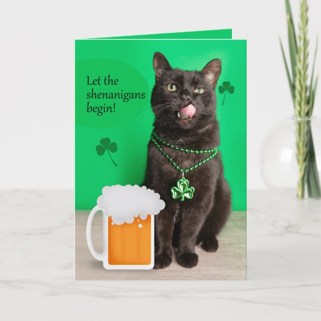 Glad St Patricks Day Rolig Katt Med Öl Helgkort (Framsida)