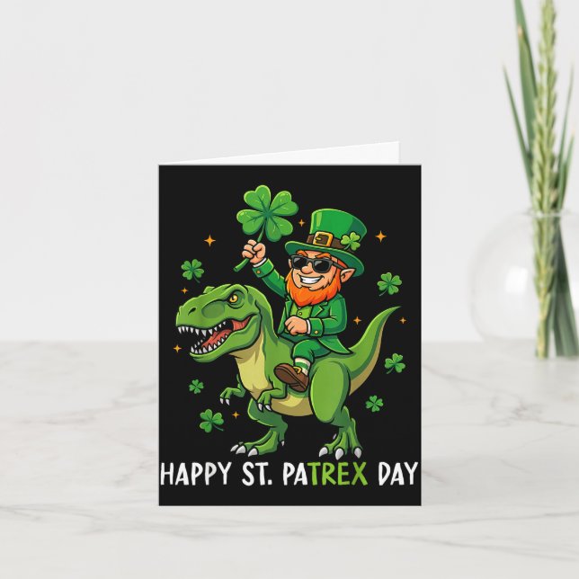 Glad st patricks pa trex dag leprechaun dino pojka kort (Framsida)