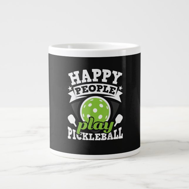 Glada Människor Spelar Pickleball - Paddleballspel Jumbo Mugg (Framsidan)