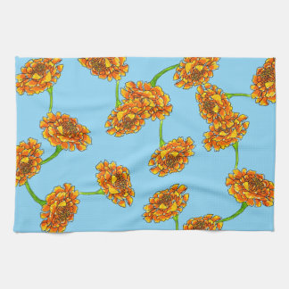 Glada Orange Marigolds på Himmelblå Botanik Kökshandduk