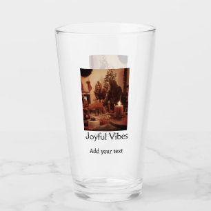 Glada vibrationer lägg till familj jul foto namn f glaskopp