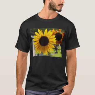 Gladlynt solrosor! tee shirt