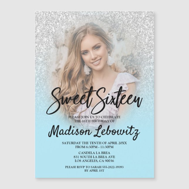 Glam Baby blue och Glitter Sweet 16 Photo Inbjudan Magnetisk Inbjudningskort (Framsida)