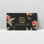 Glam Box Logotyp Monogram Vintage Blommigt Designe Visitkort<br><div class="desc">Din första bild visas elegant i den här faux metallic guld ram för en glamorös estetik. Ställ in grått-bakgrunden i mörken med ett blommönster i vintagen som toppar in från sidorna. Perfekt för insida-designers,  stilistorna,  bloggare med mera. © 1201AM-KREATIV</div>