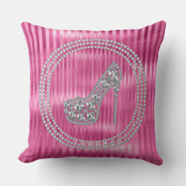 Glam Diamond Stiletto Shoe on Shock rosa Kudde