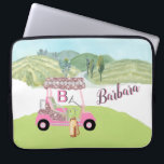 Glam Glitz Monogram Namn Ro Guld Golf Cart Laptop Fodral<br><div class="desc">Golf Gal - Roligt Glitz Glam Ro Guld Diamond Cart - bara lite "överst" men redo till springa på kursen - laptop sleeve - Detta är en underbar gåva till golf älskare - roligt/särskiljbar/unik. Och med ett unikt monogram och ett monogram för anpassningsbar och första namn för det "avsedda". Om...</div>