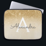 Glam Guld Glitter och Gnistra Chic Monogrammed Mon Laptop Fodral<br><div class="desc">Guld Ombre Faux Glitter och Gnistra Modern och Elegant Monogram Fodral. Fodral kan anpassas så att det omfattar ditt första och första namn.</div>