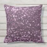 Glam Lavender Lila Faux Glitter Skriv ut Utomhuskudde<br><div class="desc">Glam upp ditt tålamod med det utomhus säkra dekorativ kudde i Gnistra Rörelse flashy lavender lila glitter mönster! Se glitter i ett vädersäkert väv för dina utomhusutrymmen. (1) För inomhuskuddar kontrollerar du om Gnistra Rörelse hemdekorsektion har alternativ för kvadrat, lumbar, rund och många andra alternativ med vår fantastiska sekvin mönster....</div>