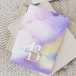Glam Lilac Guld Abstrakt Paint Elegant Monogram iPad Pro Skydd<br><div class="desc">Anpassa enkelt den här glamorösa stil-abstrakt-lilac-vattenfärgen och guld-sprejbakgrunden med anpassningsbarna.</div>