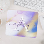 Glam Lilac Guld Abstrakt Paint Elegant Monogram Musmatta<br><div class="desc">Anpassa enkelt den här glamorösa stil-abstrakt-lilac-vattenfärgen och guld-sprejbakgrunden med anpassningsbarna.</div>