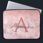 Glam Ro Glitter Marble Gnistra Monogram Laptop Fodral<br><div class="desc">Glam Ro Guld - Rosa Ombre Faux Glitter och Gnistra Marble Stone Modern och Elegant Monogram Fodral. Fodral kan anpassas så att det omfattar ditt första och första namn.</div>