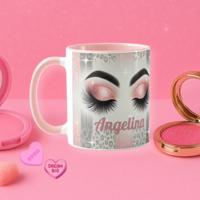 Glam Rosa Glittrande Ögonfransar Mugg (Pink glitter lashes mug — glam gift for bride, MOH, or beauty lover)