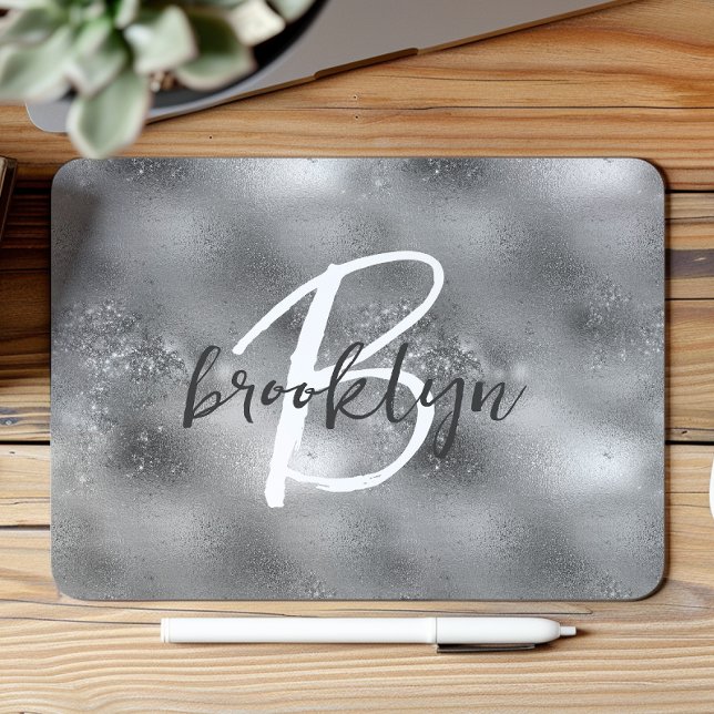 Glam Silver Trendy Script Monogram  Musmatta (Skapare uppladdad)