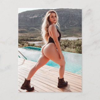 Glamor Girl Model in Tiny Bikini Photo Vykort