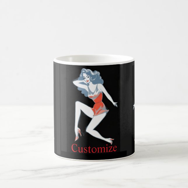 Glamorös modell poserar Thunder_Cove Kaffemugg (Center)