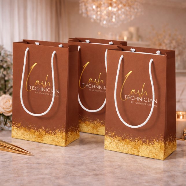 Glamorous Gold & Brown Lash Tech  (Skapare uppladdad)