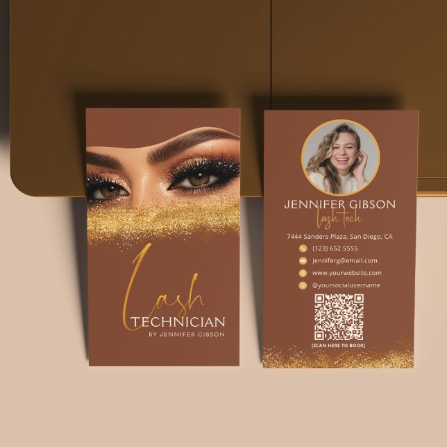 Glamorous Gold & Brown Lash Tech QR Code  Visitkort (Skapare uppladdad)