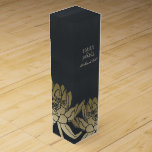 GLAMOROUS GULD BLUE BLACK LOTUS BLOMMIGT MONOGRAM PRESENTASK FÖR VINFLASKA<br><div class="desc">Om du behöver ytterligare anpassningar eller andra matchande artiklar kan du kontakta mig på yellowfebstudio@gmail.com</div>