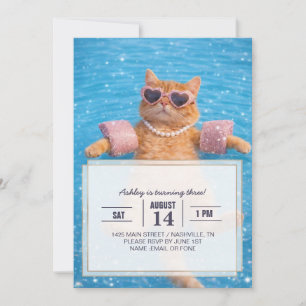 Glamourös poolkattsimmande i stil inbjudningar