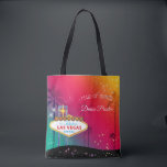 Glamous Las Vegas Bröllop Maid of honor Tygkasse<br><div class="desc">Las Vegas-skylt,  hög handflatan träd och dubbla stjärnor illustreras på anpassningsbar Maid of honor Gift Bags. Fina presentobjekt som du kan anpassa helt med din egen text. (Du hittar de bröllop-essentialer och -favörer som passar i den här butiken,  Möhippa himlen. Kontakta ujean4791@gmail.com för anpassningsbar och/eller samordning av bröllop-kontorsmaterial.)</div>