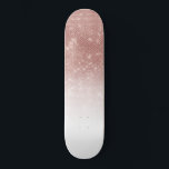 Glamous Sparkly Ro Guld Glitter Sequin Ombre Mini Skateboard Bräda 18,5 Cm<br><div class="desc">Denna chic och glamorösa utformning är perfekt för trendiget och snyggten. Den visar en faux tryckt glatt ro guld glitter och vit gronfärggradient. Det är modernt, gigantiskt, söt och coola. ***VIKTIG DESIGN-ANMÄRKNING: Om du vill ha en begäran från anpassad design, t.ex. matchande produktbegäranden, färg-ändringar, placeringsändringar eller någon annan ändringsbegäran, klickar...</div>