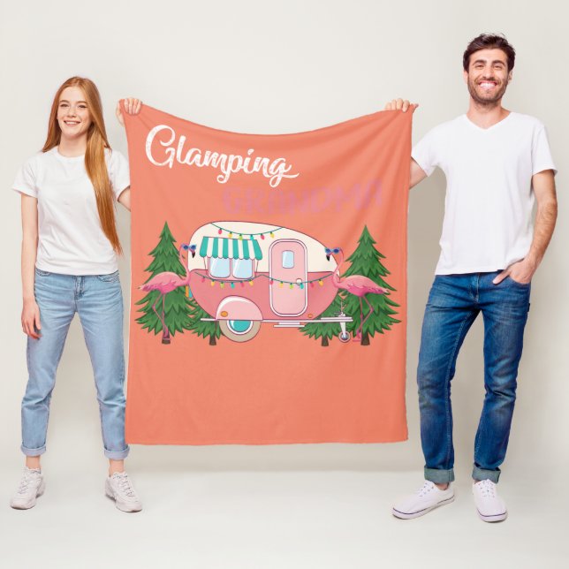 Glamping Grandma Costume Camping RV Flamingos Camp Fleecefilt (På plats)