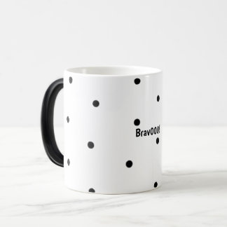 Glänsande svart prickig mugg – minimalistisk accen