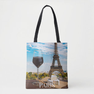 Glas av vin med brieost på Eiffel torn Tygkasse
