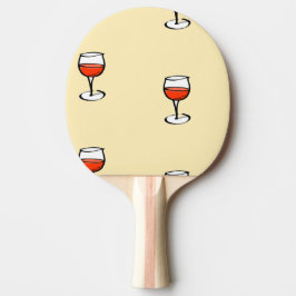 Glas från vin på orange pingisracket