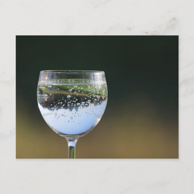 Glas med drink. vykort (Framsida)