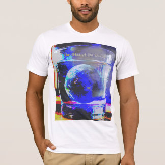 Glas mit Welt T Shirt