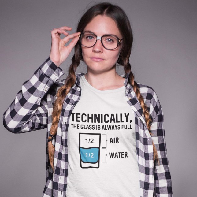 Glaset är alltid Fullt T Shirt (Skapare uppladdad)