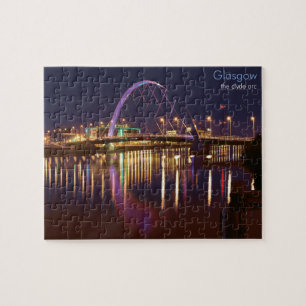 Glasgow Clyde Arc på natten Pussel