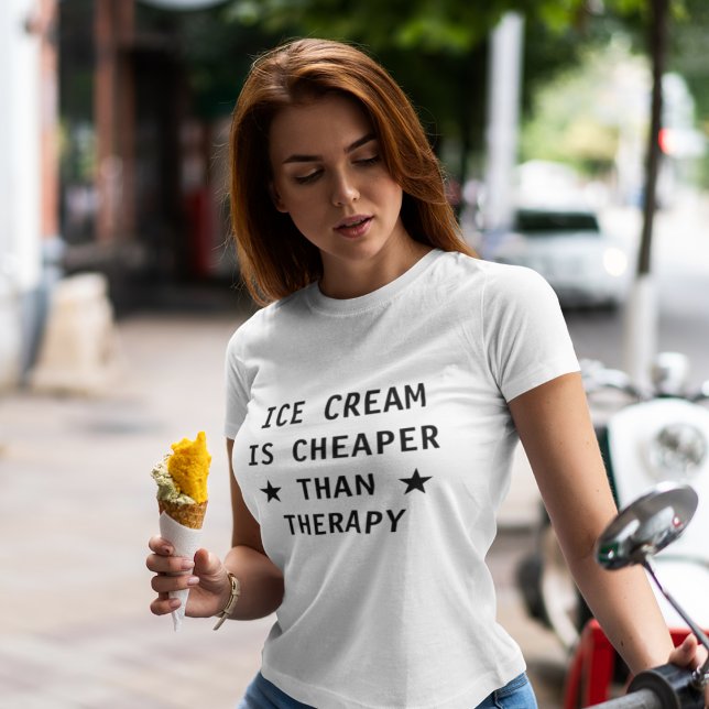 Glass är billigare än terapi roligt tee shirt (Skapare uppladdad)