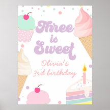 Glasskaka och tårta tre är sött 3-års födelsedag