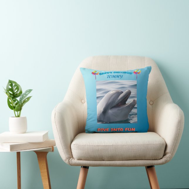Glatt delfin födelsedag kudde (Stol)