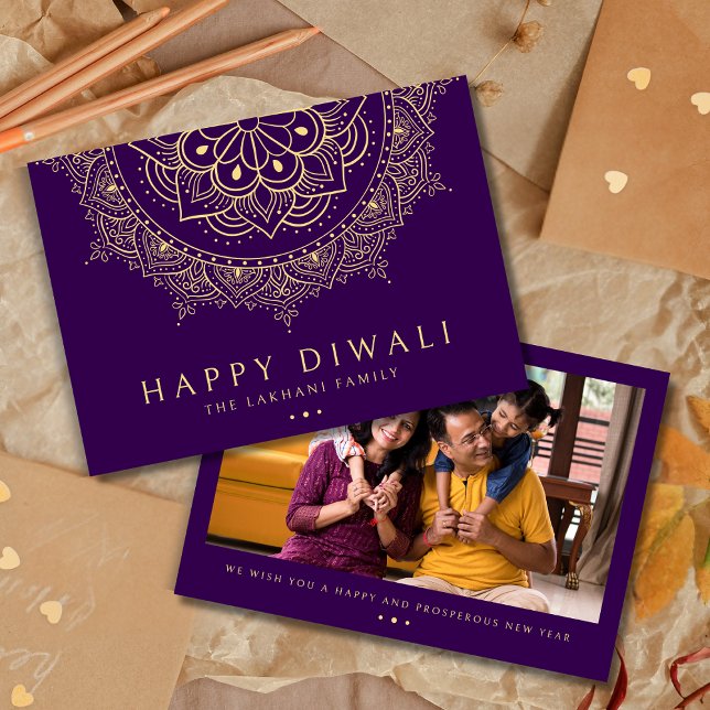 Glatt Diwali Rangoli Mönster Lila Julkort (Skapare uppladdad)