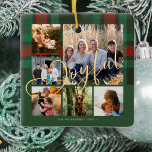 Glatt fotokollage i manusfamiljen - kallas jul julgransprydnad keramik<br><div class="desc">Elegant snyggt röd grönt plaid tartan med faux guld glatta manus keepsaké träd ornament personlig med sex familjefotor och namn.</div>