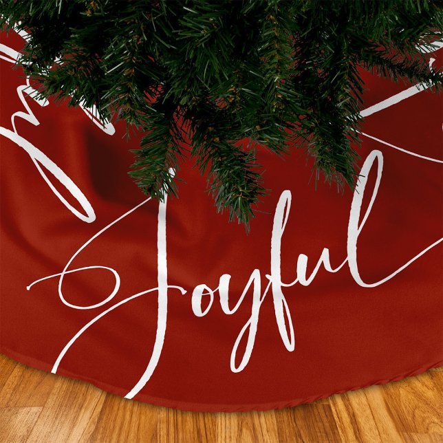 Glatt | Julrött i Elegant Julgransmatta Borstad Polyester (An elegant and unique Christmas tree skirt featuring stunning calligraphy that says "joyful")
