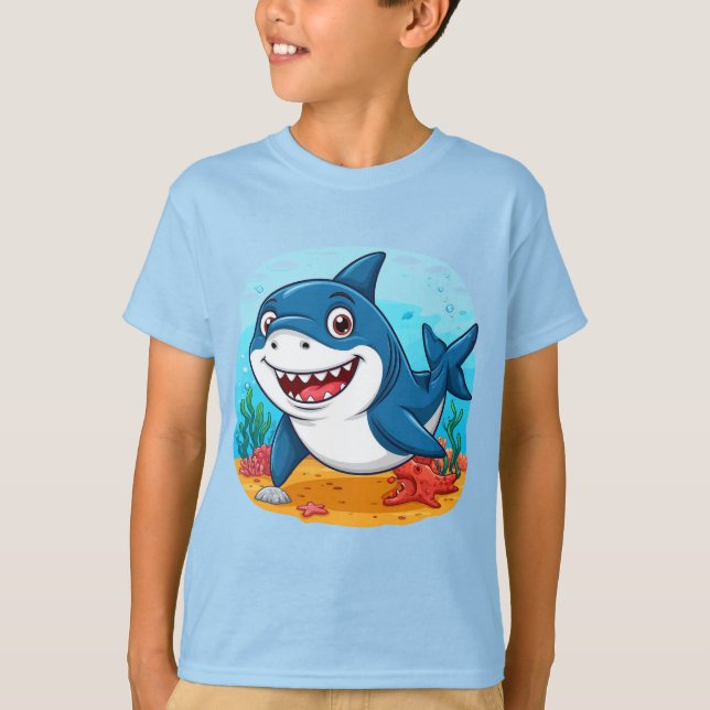 Glatt tecknad hajkaraktär t shirt (Framsida)