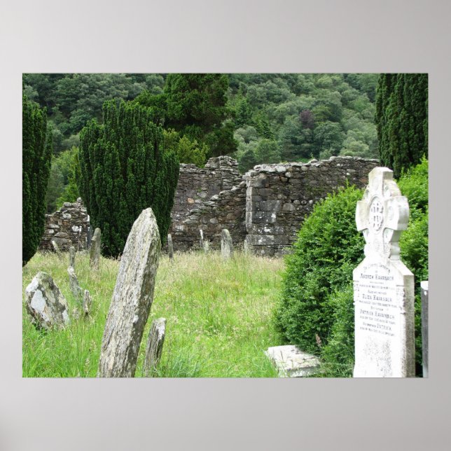 Glendalough, Ireland Cemetery Poster (Framsidan)