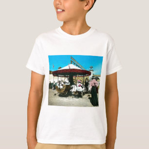 Glidbana för lykta för 1890s för Coneyökarusel T-shirt