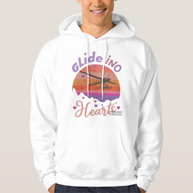 "Glide in Hearts Hoodie (Framsida)