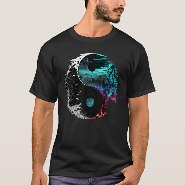 Glitch Yin Yang T Shirt (Framsida)