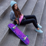 Glitter Drips Girly Lila Rosa  Mini Skateboard Bräda 18,5 Cm<br><div class="desc">Skateboard med lila och rosa faux glitter som droppar mot lila bakgrund.</div>