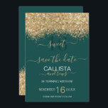 Glitter Konfetti, modernt lyxiskt Guld Grönt 16 Spara Datumet<br><div class="desc">Elegant, glamorös och modern sweet sixteen födelsedagsfest som sparar datumkortet är perfekt för contemporaryn och snyggten unga tonårsflicka. Den har ett faux-tryckt guld glatt glitter-konetti-spektret färg-block ovanpå en enkel grönt-bakgrund med nummer "16" i en matchande mörk som dyker upp. Den här chicen, lyxen och den unika designen blir en slå...</div>