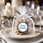Glittery Bat mitzvah Navy Blue and Silver Favor Runt Klistermärke<br><div class="desc">Trendigets utformning har en gnistrande faux glitter som är skiktad mot en solid färg-bakgrund. Använda mallformuläret om du vill lägga till egen information. Du kan använda funktionen "Anpassa" för att ändra teckensnittet stil,  färg och layouten.</div>