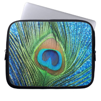 Glittery Blue Peacock Feather still Life Laptop Fodral
